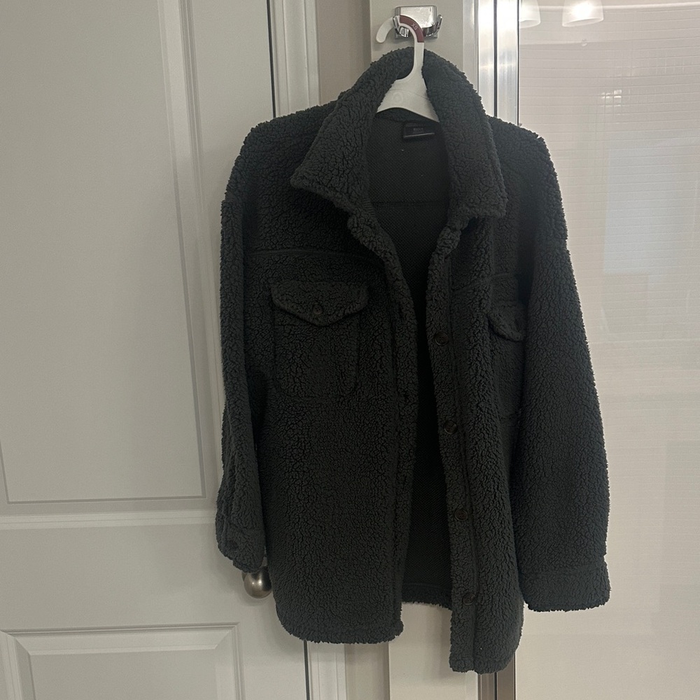 Cozy Black Sherpa Fleece Hoodie